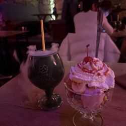Dziórawy Kocioł - Ice cream and luck potion
