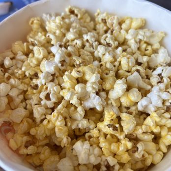 AMC Glendora 12 - Cinema Near Me - Glendora, California