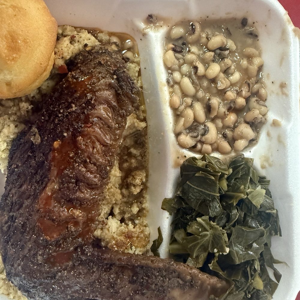 Big Daddy's Kitchen - Dinner - Soul Food Near Me - Atlanta, Georgia