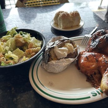 Flanigan's - Hallandale - Half chicken meal - American Near Me - Hallandale Beach, Florida Flanigan's - Hallandale - Half chicken meal - American Near Me - Hallandale Beach, Florida