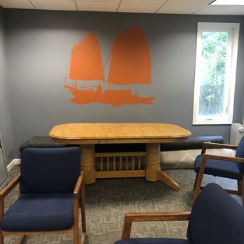Odin De Los Reyes, DPM - Waiting room - Podiatrists Near Me - Farmington, Connecticut