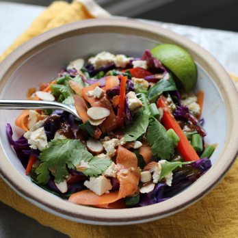 Garlic Press Jess - "reimagined" all veggie pad thai - Cooking Classes Near Me Garlic Press Jess - "reimagined" all veggie pad thai - Cooking Classes Near Me