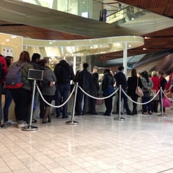 Magnum Pleasure Pop-Up Store - Line goes much further back...
