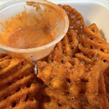 Smash & Shake - KILLER ORIGINAL fry sauce - Burgers Near Me - Albuquerque, New Mexico Smash & Shake - KILLER ORIGINAL fry sauce - Burgers Near Me - Albuquerque, New Mexico