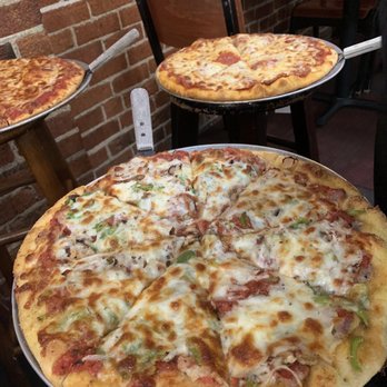 Zachary's Chicago Pizza - Zackery's Special , so good! - Pizza Near Me - Berkeley, California