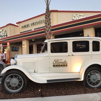 Ford's Garage Wesley Chapel - Burgers Near Me - Lutz, Florida