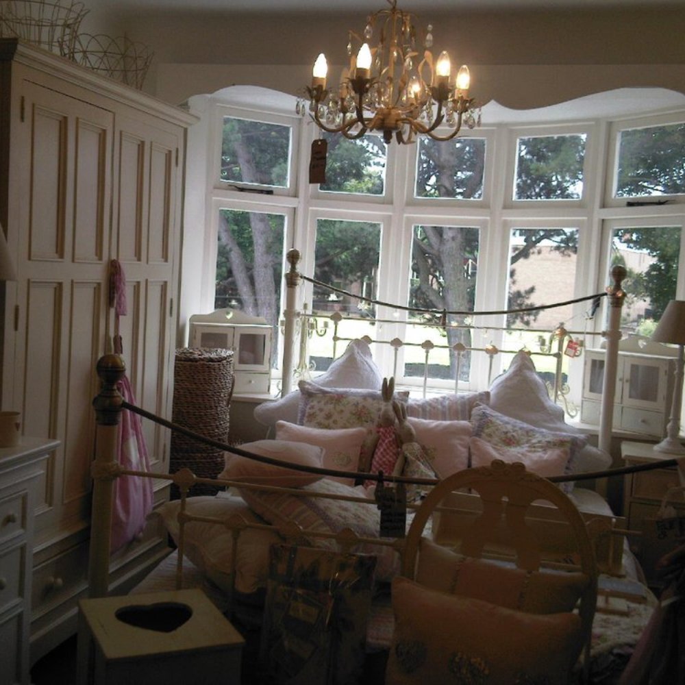 Maison by Emma Jane - Arts & Crafts Near Me - Neston, CHW