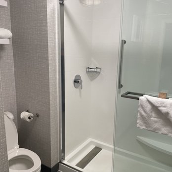 Hampton Inn & Suites Baltimore Inner Harbor - The shower was great! Have a glass doors and a lot of water pressure for that hot shower - Hotels Near Me - Baltimore, Maryland Hampton Inn & Suites Baltimore Inner Harbor - The shower was great! Have a glass doors and a lot of water pressure for that hot shower - Hotels Near Me - Baltimore, Maryland