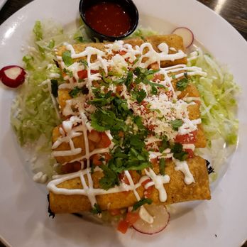 El Taco Macho - Tacos Dorados - Mexican Near Me - Painesville, Ohio El Taco Macho - Tacos Dorados - Mexican Near Me - Painesville, Ohio
