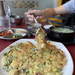 The Famous Owl Of Minerva - Seafood pancak