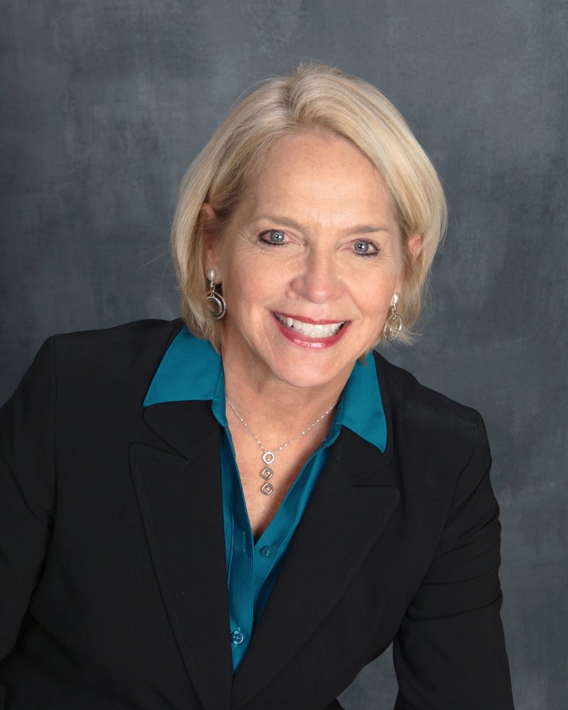 TRUEBLOOD REAL ESTATE Updated September 2024 8700 North St, Fishers