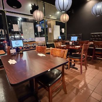 Sushi Tari - Interior - Sushi Bars Near Me - Orange, California Sushi Tari - Interior - Sushi Bars Near Me - Orange, California