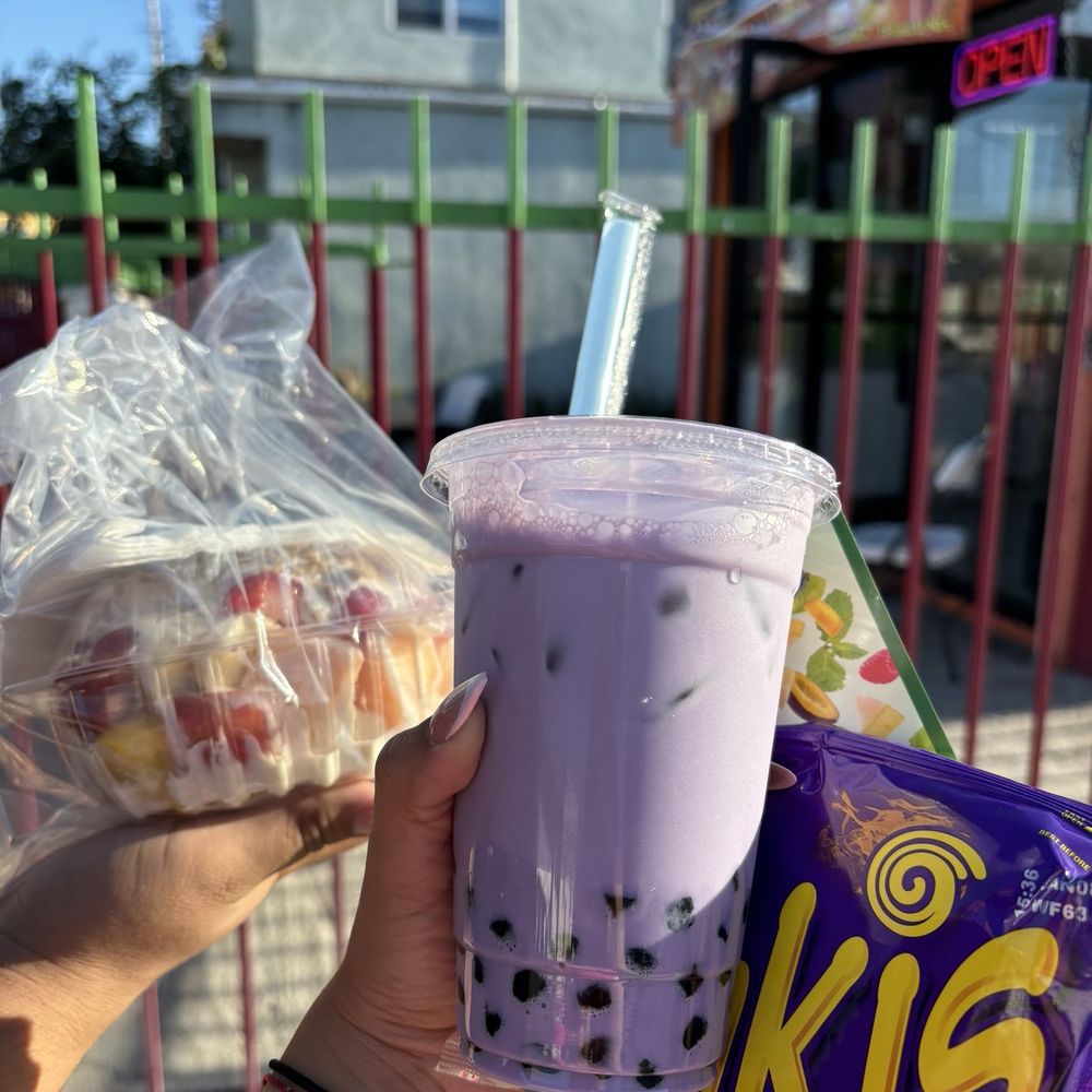 Mix Fruit - Taro boba , Bionicos, takis - Juice Bars & Smoothies Near Me - Los angeles, California