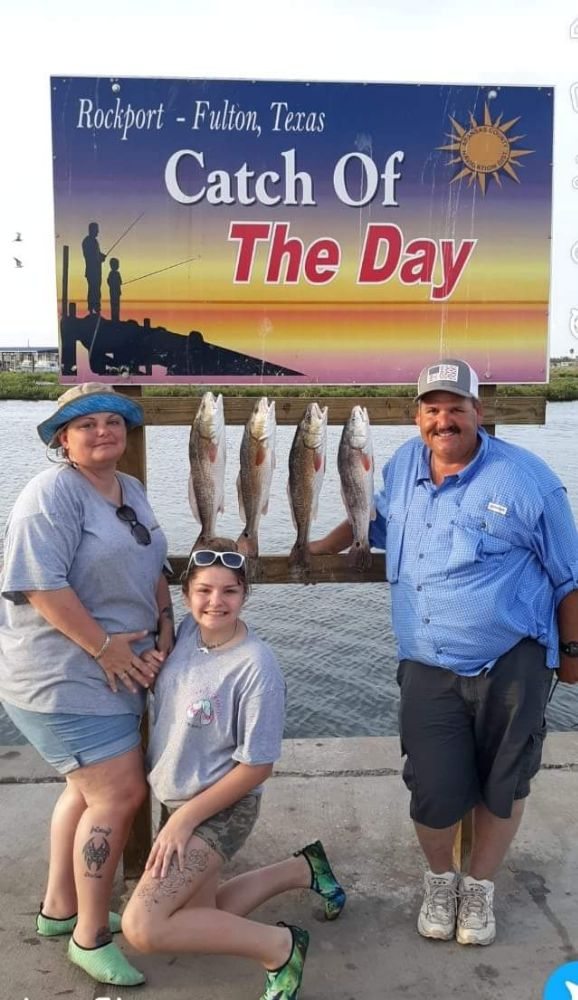 Rockport Family Fishing Charters Logo