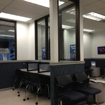 Herson's Honda - Herson's Honda waiting area - Car Dealers Near Me - Rockville, Maryland