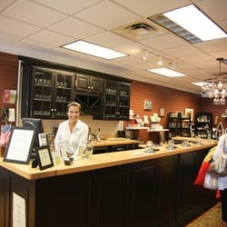Maine Foodie Tours - Breakwater Vineyards Tasting Room with Bixby Chocolates