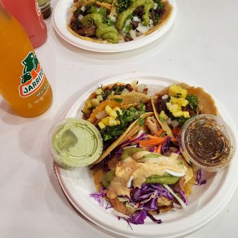 Pablito's Tacos - 3 x Pastor Street tacos, 1 x shrimp taco - Peruvian Near Me - Burbank, California Pablito's Tacos - 3 x Pastor Street tacos, 1 x shrimp taco - Peruvian Near Me - Burbank, California
