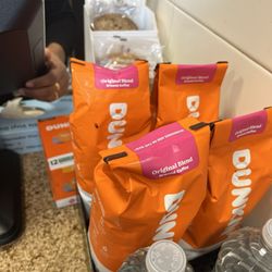 Dunkin' - Baby Roach crawling in the front area