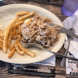 Country Junction Restaurant - Shredded turkey with stuffing bread