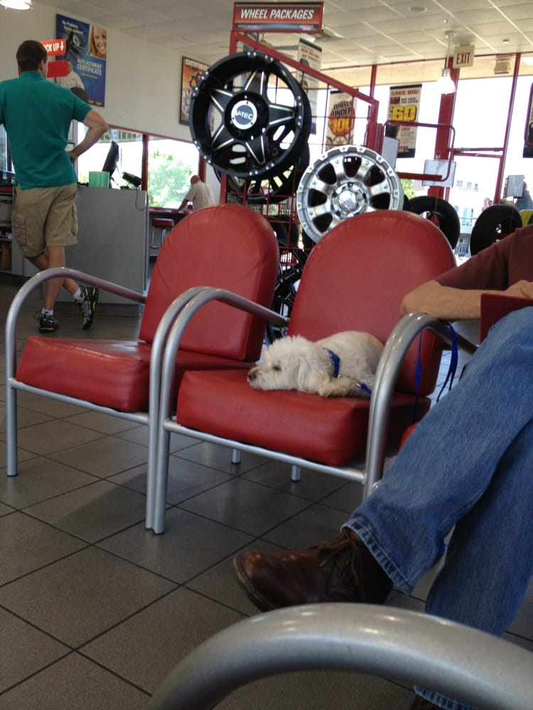 DISCOUNT TIRE® STORE SAN ANTONIO Updated August 2024 16 Reviews