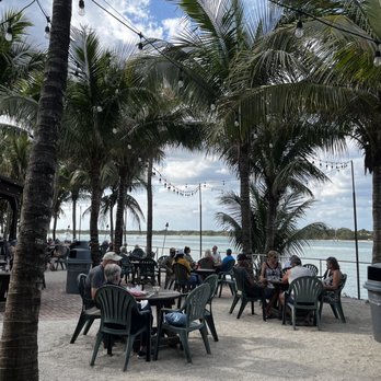 Square Grouper Tiki Bar - Tiki Bars Near Me - Fort Pierce, Florida
