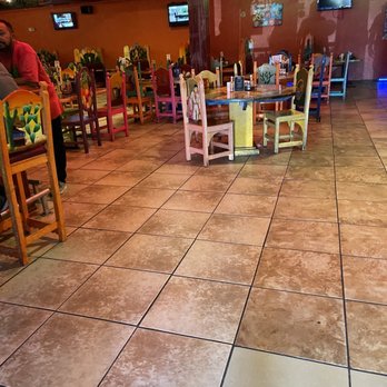 El Sombrero Mexican Restaurant - Huge room - Mexican Near Me - Palmetto, Florida El Sombrero Mexican Restaurant - Huge room - Mexican Near Me - Palmetto, Florida