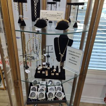 Frankly Fabulous - Jewelry - Women's Clothing Near Me - Escondido, California Frankly Fabulous - Jewelry - Women's Clothing Near Me - Escondido, California
