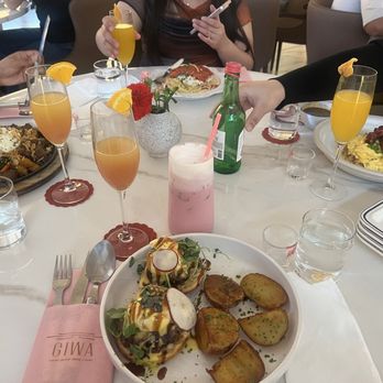 GIWA - Korean Palace Patty Egg Benedict, Lemon Garlic Lobster Pasta, Chop Steak, Omurice, Mango Mimosa, Sunrise Mimosa, Romantic Pink Chocolate - Breakfast & Brunch Near Me - Santa Clara, California