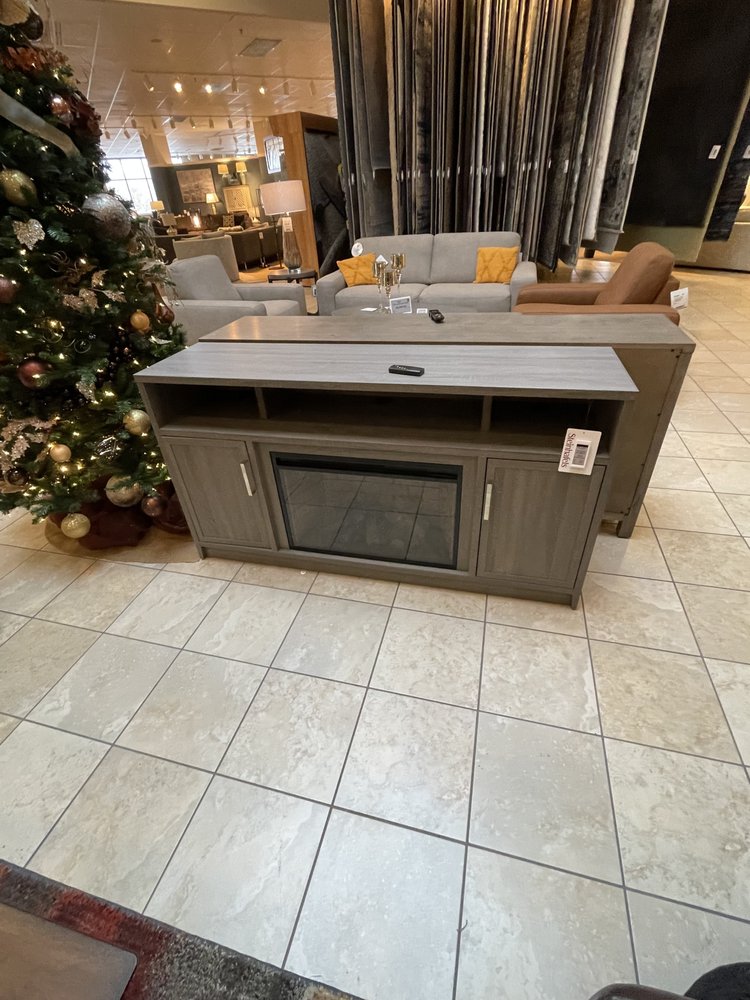 STEINHAFELS Updated September 2024 11 Photos & 37 Reviews N93 W16677 Falls Pkwy, Menomonee