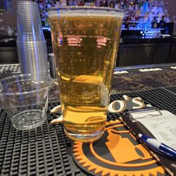 Roadrunner Bar & Grill