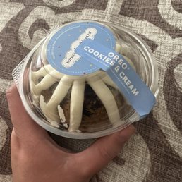 Oreo bundt cake
