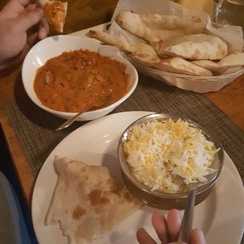 The Himalayan Chimney - Garlic chicken - Indian Near Me - Champaign, Illinois