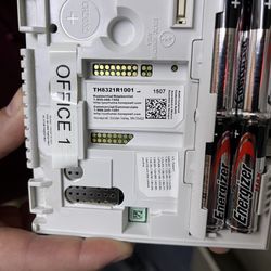 Riverhead Air Conditioning And Heating - The inside of a thermostat