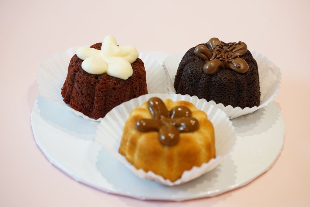 WONDER SWEETS BAKERY Updated September 2024 45 Photos 10300 Forest Hill Blvd, Wellington