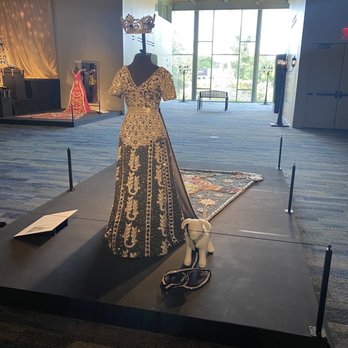 Witte Museum - 2021 Fiesta dress with matching leash for Fido - Museums Near Me - San Antonio, Texas Witte Museum - 2021 Fiesta dress with matching leash for Fido - Museums Near Me - San Antonio, Texas