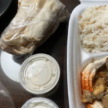 Beirut Restaurant - Pitta, garlic sauce, and tahini - Middle Eastern Near Me - Romulus, Michigan