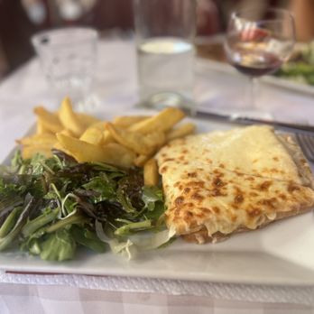Restaurant Spécialités Nicoisee - Croque Monsieur - Salad Near Me - Nice, 06 Restaurant Spécialités Nicoisee - Croque Monsieur - Salad Near Me - Nice, 06