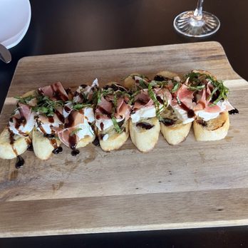 Perfect Pair Sips & Boards - Prosciutto Barrata Crostini - Wine Bars Near Me - Georgetown, Texas
