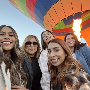 Magical Adventure Balloon Rides - Size of group and dress code. We also wore hats and glasses - Hot Air Balloons Near Me - Temecula, California Magical Adventure Balloon Rides - Size of group and dress code. We also wore hats and glasses - Hot Air Balloons Near Me - Temecula, California