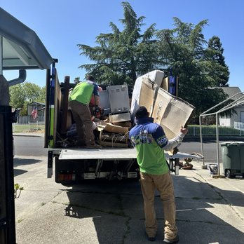 Strong Sons Junk Removal - Junk Removal & Hauling Near Me
