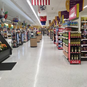 Stop & Shop - Stop & Shop Grafton MA. Older store but clean and well kept. - Grocery Near Me - Grafton, Massachusetts Stop & Shop - Stop & Shop Grafton MA. Older store but clean and well kept. - Grocery Near Me - Grafton, Massachusetts