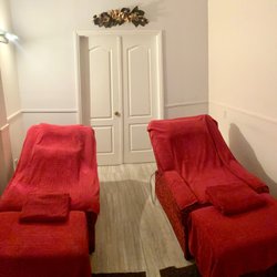 Le Juin Acupuncture & Wellness - Foot Reflexology Room