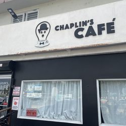 Chaplin's Café - Restaurant front