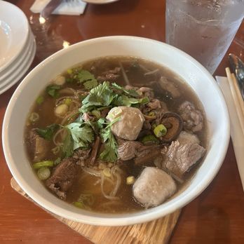 Yak Yai Thai Restaurant - Thai pho - Thai Near Me - Richmond, Virginia Yak Yai Thai Restaurant - Thai pho - Thai Near Me - Richmond, Virginia