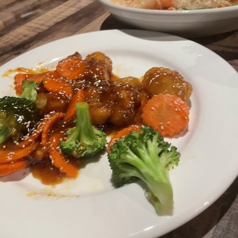 Awesome Thai - Orange chicken - Thai Near Me - Las Vegas, Nevada