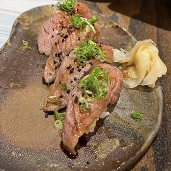 Izakaya Uosan - A5 Miyazaki wagyu sushi - Izakaya Near Me - Honolulu, Hawaii