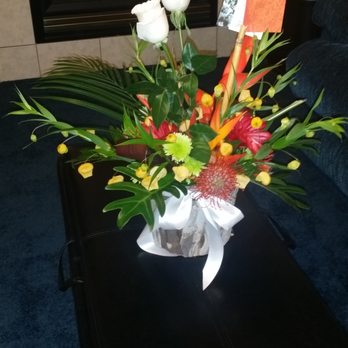 Green Cascade Floral Design - Stunning Arrangement - I have never seen some of these flowers before. - Event Planning & Services Near Me - Erie, Colorado Green Cascade Floral Design - Stunning Arrangement - I have never seen some of these flowers before. - Event Planning & Services Near Me - Erie, Colorado