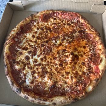 Mancino's Pizza & Grinders - Large pepperoni . Yes i requested it uncut - Pizza Near Me - Ludington, Michigan