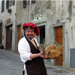 Accademia del Buon Gusto - Stefano  on the way to the Accademia. This wasn't posed, I  caught him by surprise... a great guy!