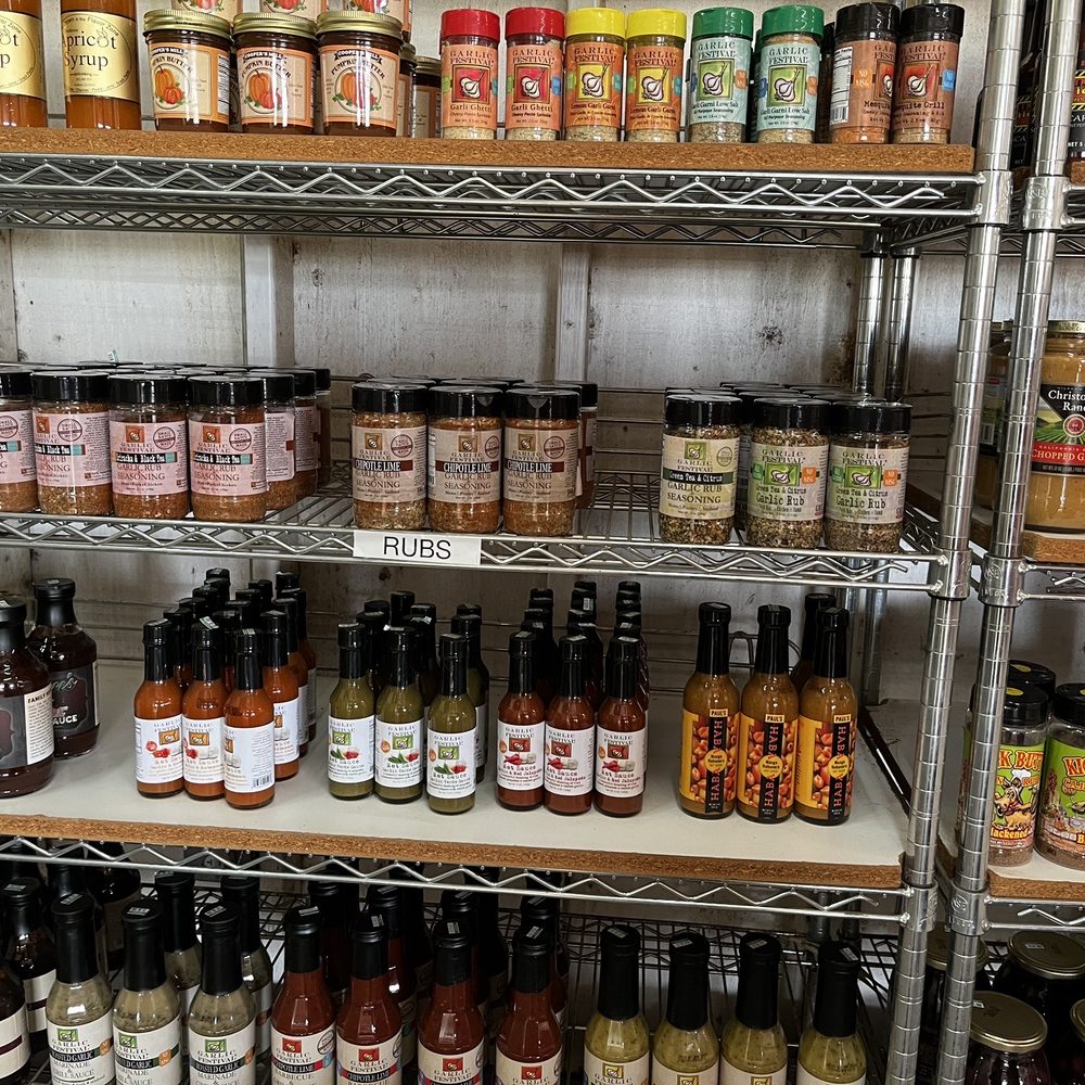 Fruit Barn - a variety of sauces and condiments - Farmers Market Near Me - Gilroy, California Fruit Barn - a variety of sauces and condiments - Farmers Market Near Me - Gilroy, California